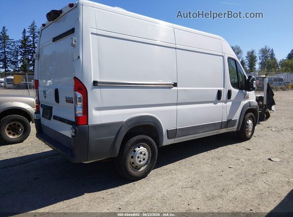 3C6TRVBG9GE131995 2016 RAM PROMASTER 1500 White Rear right