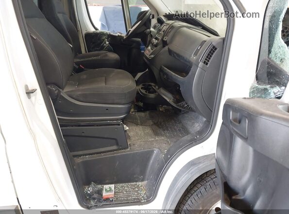3C6TRVDG4GE133246 2016 RAM PROMASTER 2500 Белый Вид салона спереди