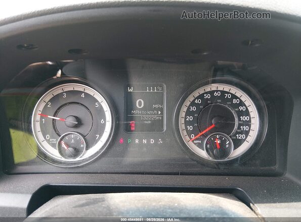3C6UR4CJ4GG159409 2016 RAM 2500 Gray უკანა სავარძლების ხედი
