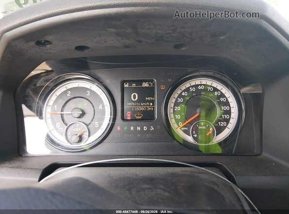 3C6UR4CL7JG255205 2018 DODGE 2500 White წინა სალონის ხედი