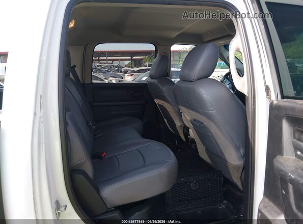 3C6UR4CL7JG255205 2018 DODGE 2500 White წინა ხედი