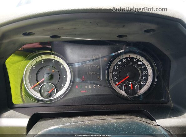 3C6UR5CJ2HG532115 2017 RAM 2500 Black უკანა სავარძლების ხედი