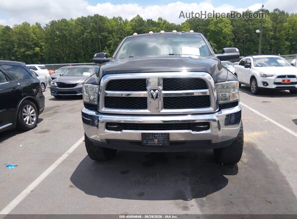 3C6UR5CJ2HG532115 2017 RAM 2500 Black ხელსაწყოთა პანელის ხედი
