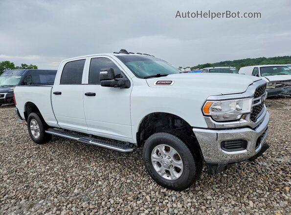 3C6UR5CJ2RG161216 2024 RAM 2500 White წინა მარჯვენა