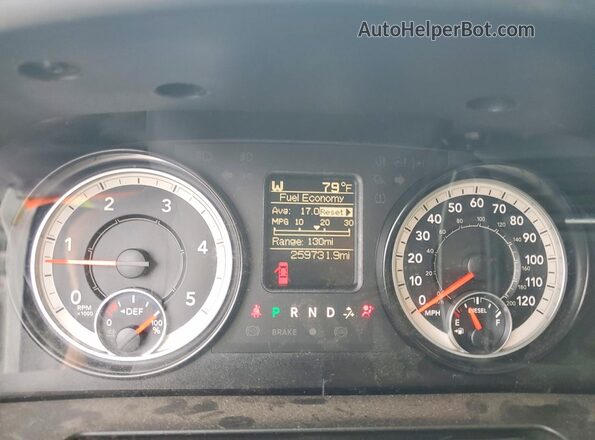 3C6UR5CL0HG589947 2017 RAM 2500 White Вид щитка приладів