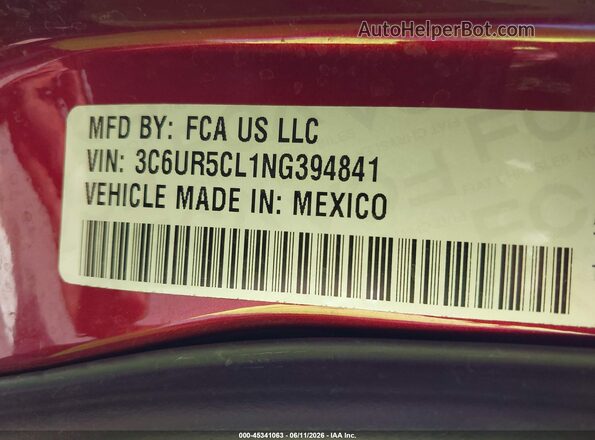 3C6UR5CL1NG394841 2022 RAM 2500 Red Engine compartment view