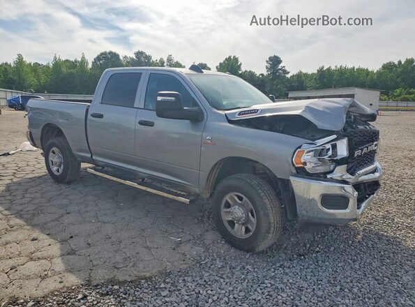 3C6UR5CL1RG410820 2024 RAM 2500 Серебряный Передняя правая четверть