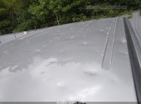 3C6UR5CL4KG579462 2019 RAM 2500 Silver Widok z przodu
