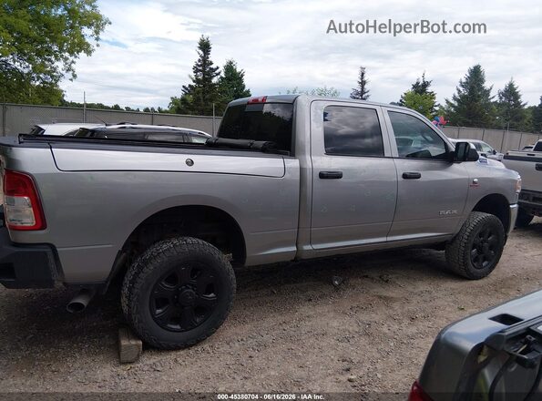 3C6UR5CL4KG579462 2019 RAM 2500 Silver Widok wnętrza z tyłu
