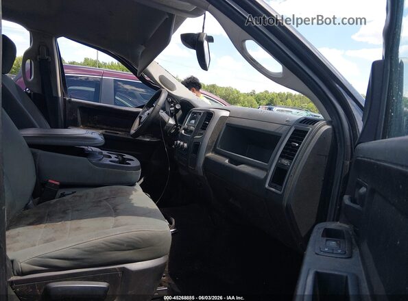 3C6UR5CL7HG571106 2017 RAM 2500 Gray Front interior view