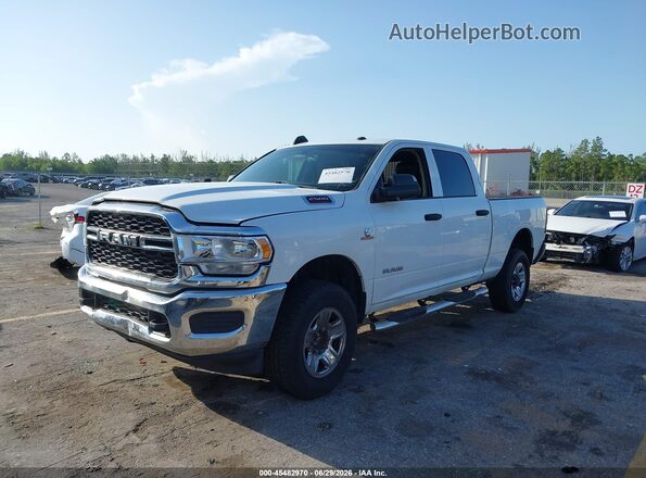 3C6UR5CL7LG251860 2020 RAM 2500 White წინა მარცხენა ხედი სამი მეოთხედიდან