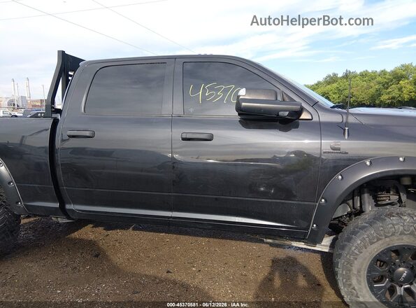 3C6UR5CL9JG153975 2018 RAM 2500 Black უკანა სალონის ხედი