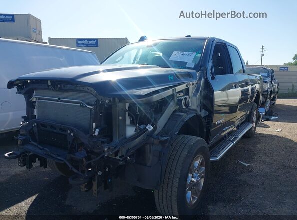 3C6UR5DJ7RG397603 2024 RAM 2500 Черный Передняя левая четверть