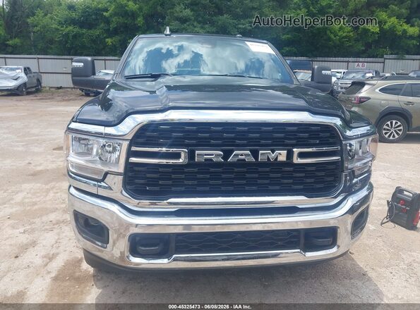 3C6UR5DJ8RG322926 2024 RAM 2500 Black Widok zestawu wskaźników
