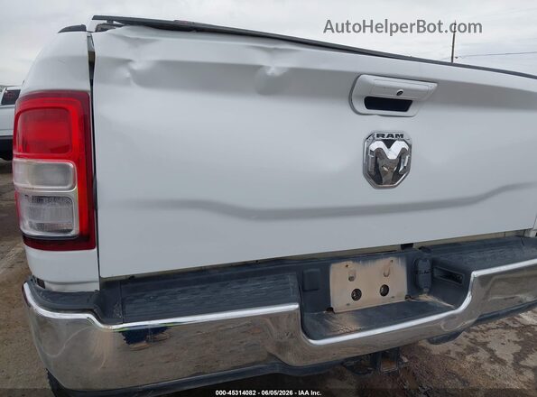 3C6UR5DL2MG628546 2021 RAM 2500 White Widok z przodu