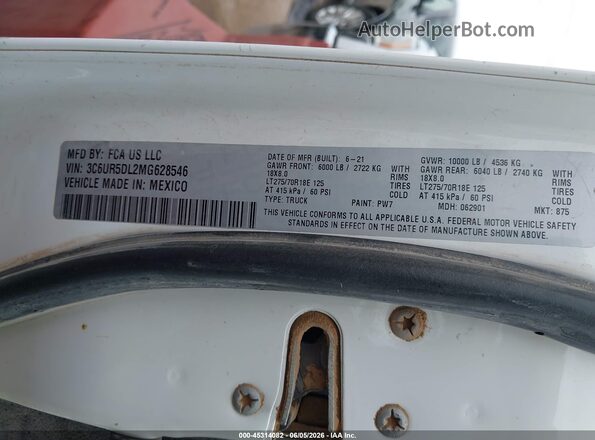 3C6UR5DL2MG628546 2021 RAM 2500 White Widok komory silnika