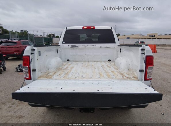 3C6UR5DL3RG266766 2024 RAM 2500 White 