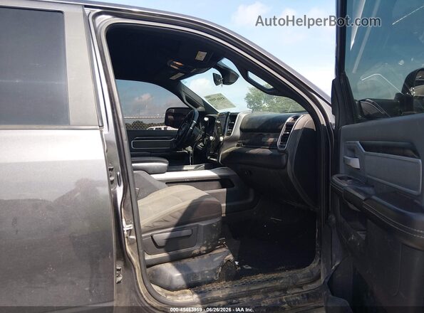 3C6UR5DL4MG695861 2021 RAM 2500 Серый Вид салона спереди
