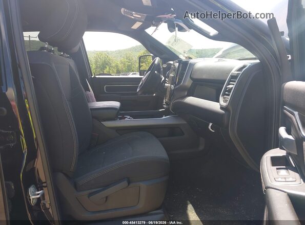 3C6UR5DL4RG252746 2024 RAM 2500 Black Front interior view