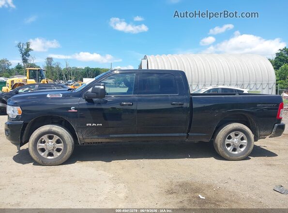 3C6UR5DL4RG252746 2024 RAM 2500 Black 360 interior view