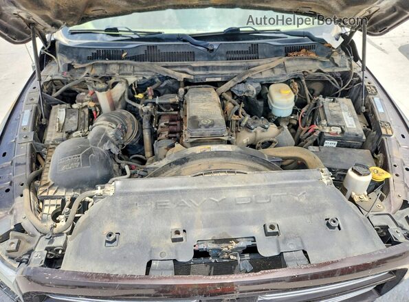 3C6UR5DL6GG222144 2016 RAM 2500 Gray Vista interior trasera