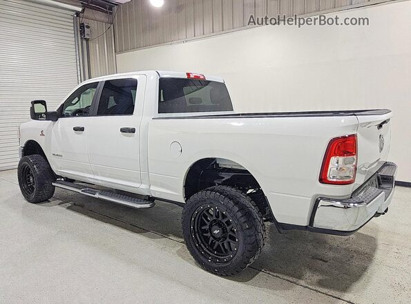 3C6UR5DL6RG100807 2024 RAM 2500 White Задня ліва чверть