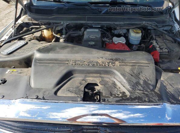 3C6UR5DL7KG563853 2019 RAM 2500 White Вид задньої частини салону