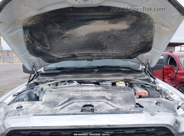 3C6UR5DL7RG340772 2024 RAM 2500 White Հետևի տեսք
