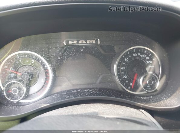 3C6UR5DL9RG361140 2024 RAM 2500 Black Вид задніх сидінь
