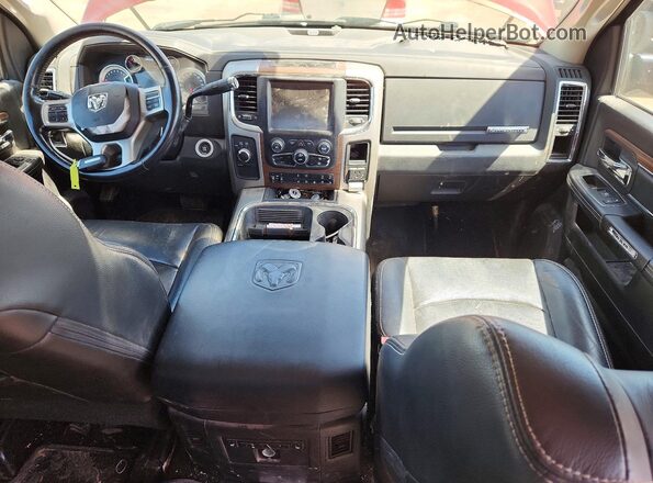 3C6UR5FJ2GG191874 2016 RAM 2500 Red Vista del salpicadero