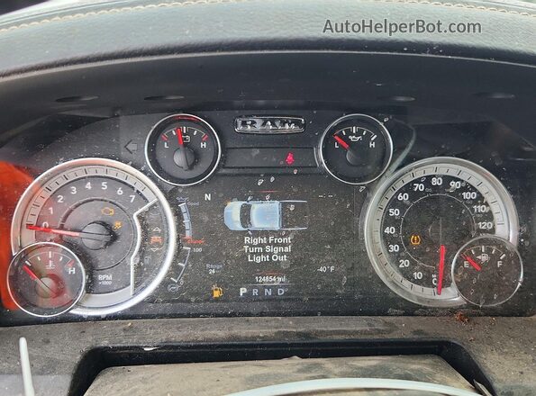3C6UR5FJ3JG337478 2018 RAM 2500 Белый Вид щитка приборов