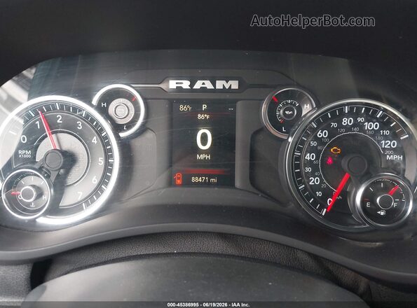 3C6UR5HJ8PG543725 2023 RAM 2500 White Вид задніх сидінь