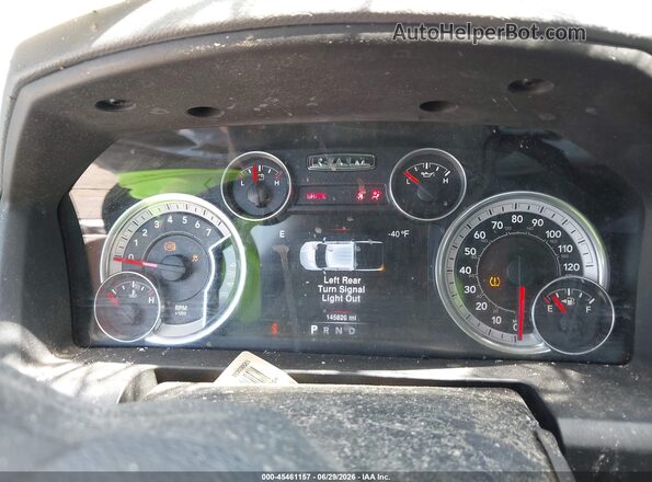 3C6UR5JJ2GG373372 2016 RAM 2500 Серый Вид задних сидений