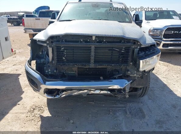 3C6UR5JJ7RG266286 2024 RAM 2500 Серебряный Вид спереди