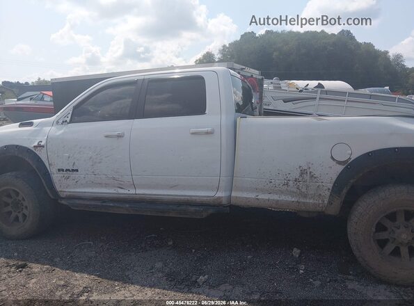 3C6UR5JL2KG718507 2019 RAM 2500 White სალონის 360-გრადუსიანი ხედი
