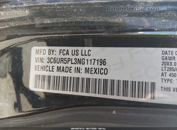 3C6UR5PL3NG117196 2022 RAM 2500 Black Widok komory silnika