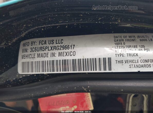 3C6UR5PLXRG296617 2024 RAM 2500 Black Շարժիչի բաժամունքի տեսք