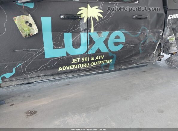 3C6UR5PLXRG296617 2024 RAM 2500 Black Դիմացի տեսք