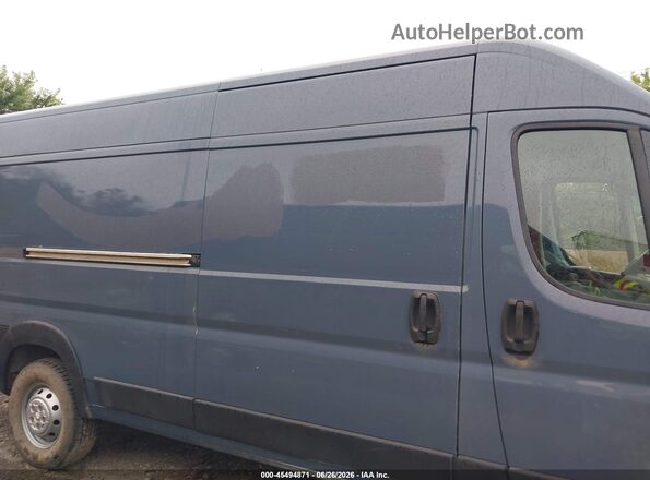 3C6URVJG1LE140531 2020 RAM PROMASTER 3500 Blue Rear interior view