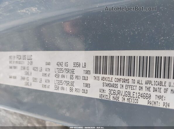 3C6URVJG9LE124660 2020 RAM PROMASTER 3500 Blue Vista del compartimento del motor