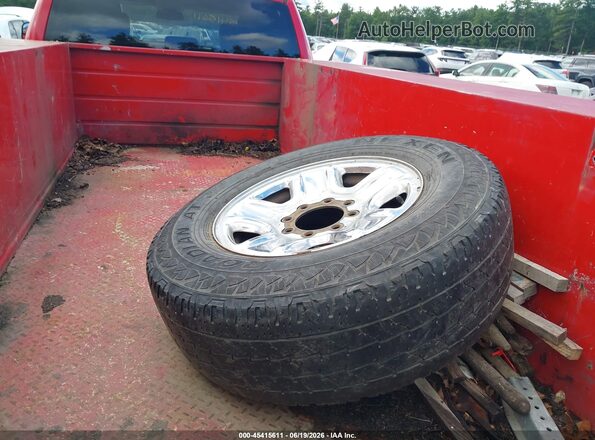 3C7WRCBL8JG293543 2018 RAM 3500 CHASSIS Red Вид задніх сидінь