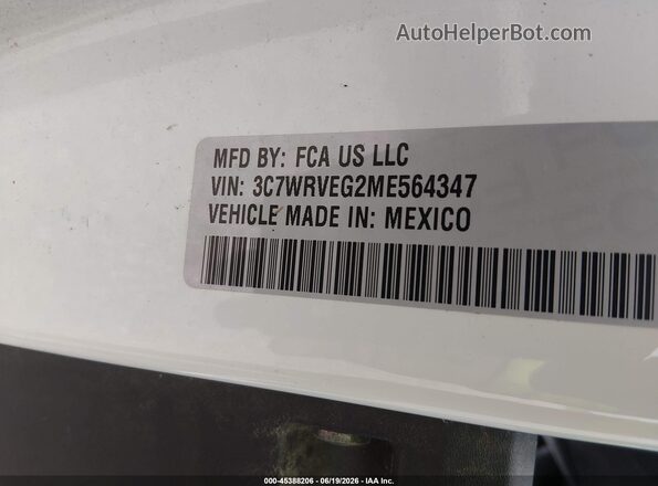 3C7WRVEG2ME564347 2021 RAM PROMASTER 3500 CAB White Widok komory silnika