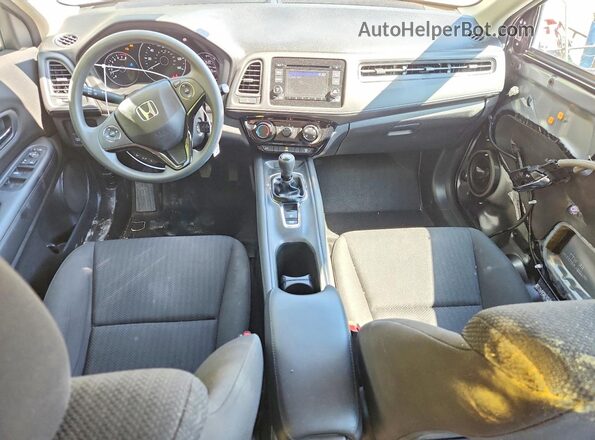 3CZRU5G34HM727735 2017 HONDA HR-V Серый Вид панели приборов