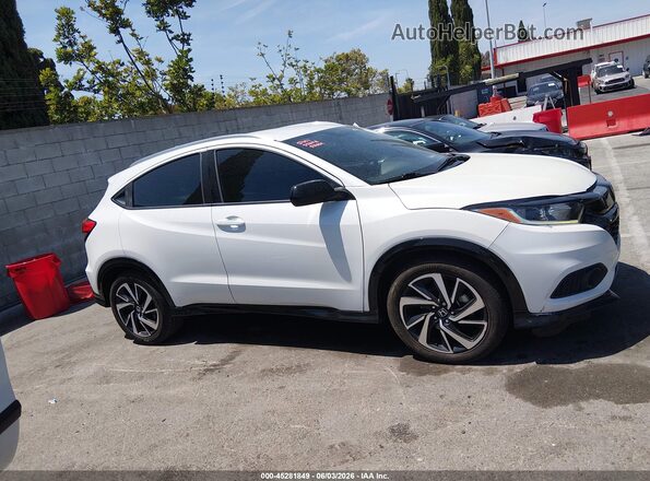 3CZRU5H11KM724103 2019 HONDA HR-V White Rear interior view