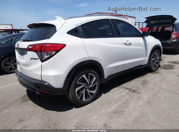 3CZRU5H11KM724103 2019 HONDA HR-V White Rear right