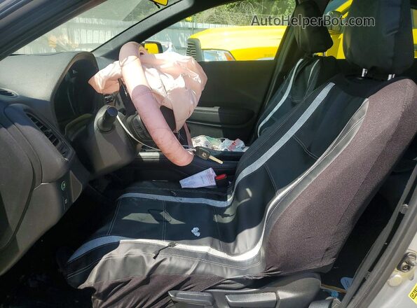 3CZRU5H11LM707660 2020 HONDA HR-V Серебряный Вид салона спереди