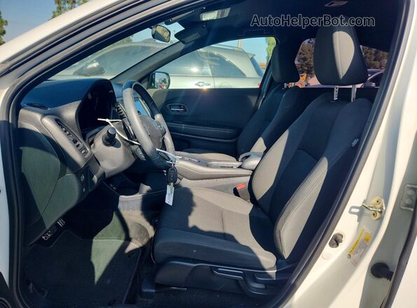 3CZRU5H12KM707147 2019 HONDA HR-V Белый Вид салона спереди