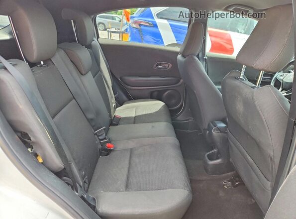 3CZRU5H12MM715882 2021 HONDA HR-V Белый Вид задней части салона
