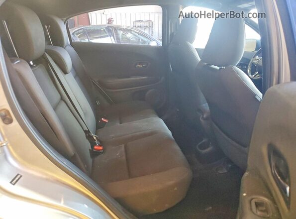 3CZRU5H19KM705203 2019 HONDA HR-V Silver Rear seats view