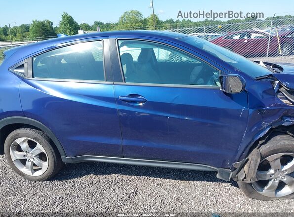 3CZRU5H32HM705523 2017 HONDA HR-V Blue Rear interior view